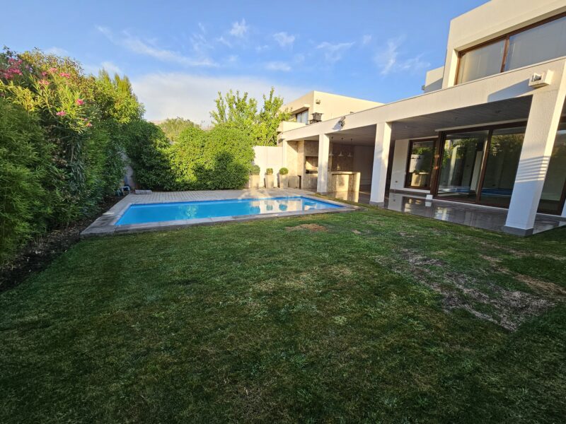 Venta Casa Piedra Roja Chicureo